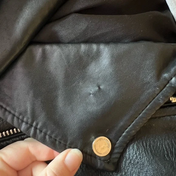 BlankNYC FAUX LEATHER Jacket with silver hardware size L - Picture 8 of 9